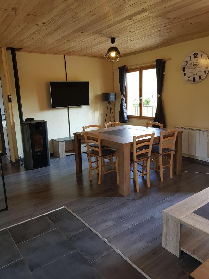 Saint-Amand-en-PuisayeMaison Independante别墅 外观 照片